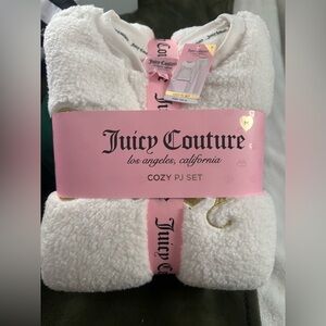 Juicy Couture White Cozy PJ Set